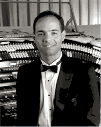 Organist Jelani Eddington